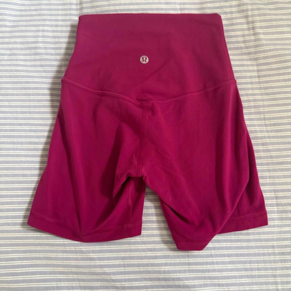 lululemon Athletica Align Short - Picture 2 of 2